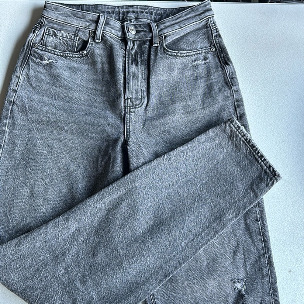 American eagle - Picture 1 of 5